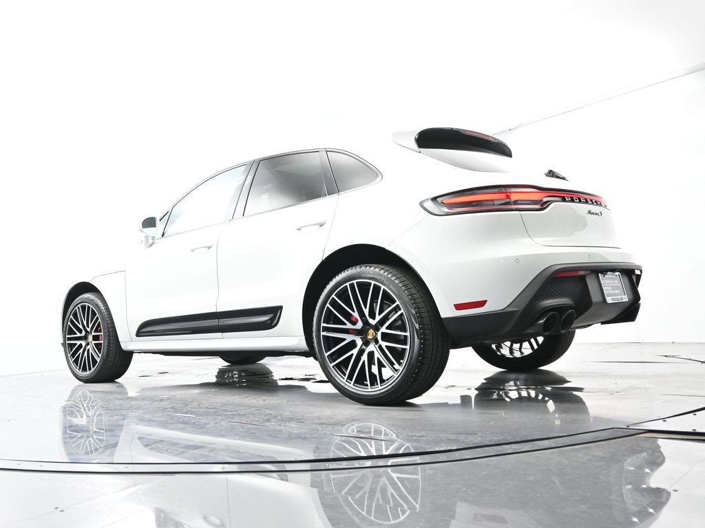 Certified 2023 Porsche Macan S AWD/4WD image 50