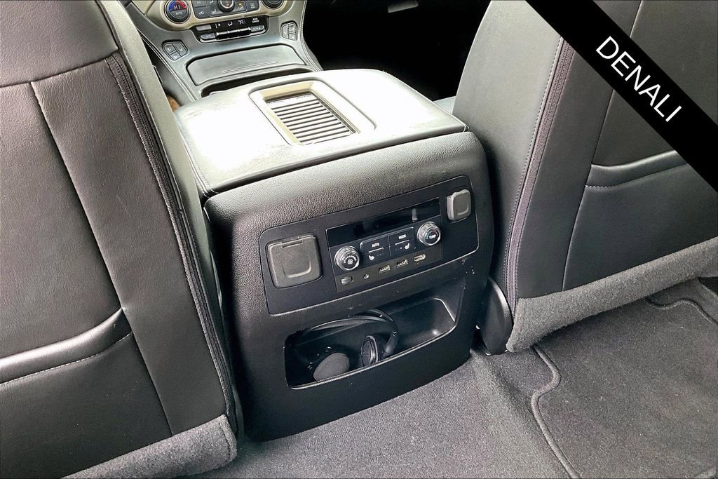 Used 2020 GMC Yukon Denali w/ Denali Ultimate Package image 10
