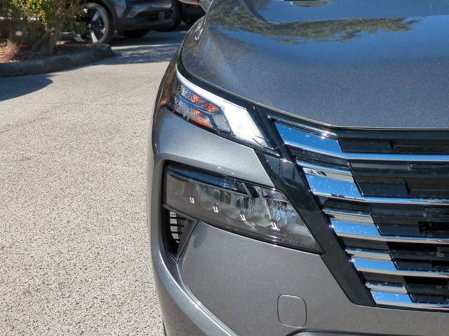 New 2026 Nissan Rogue SV image 10