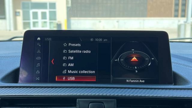 Used 2018 BMW M2 image 83