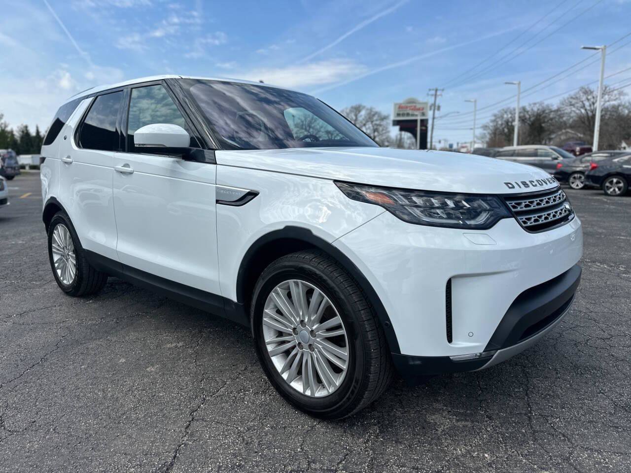 Used 2020 Land Rover Discovery HSE AWD/4WD image 7