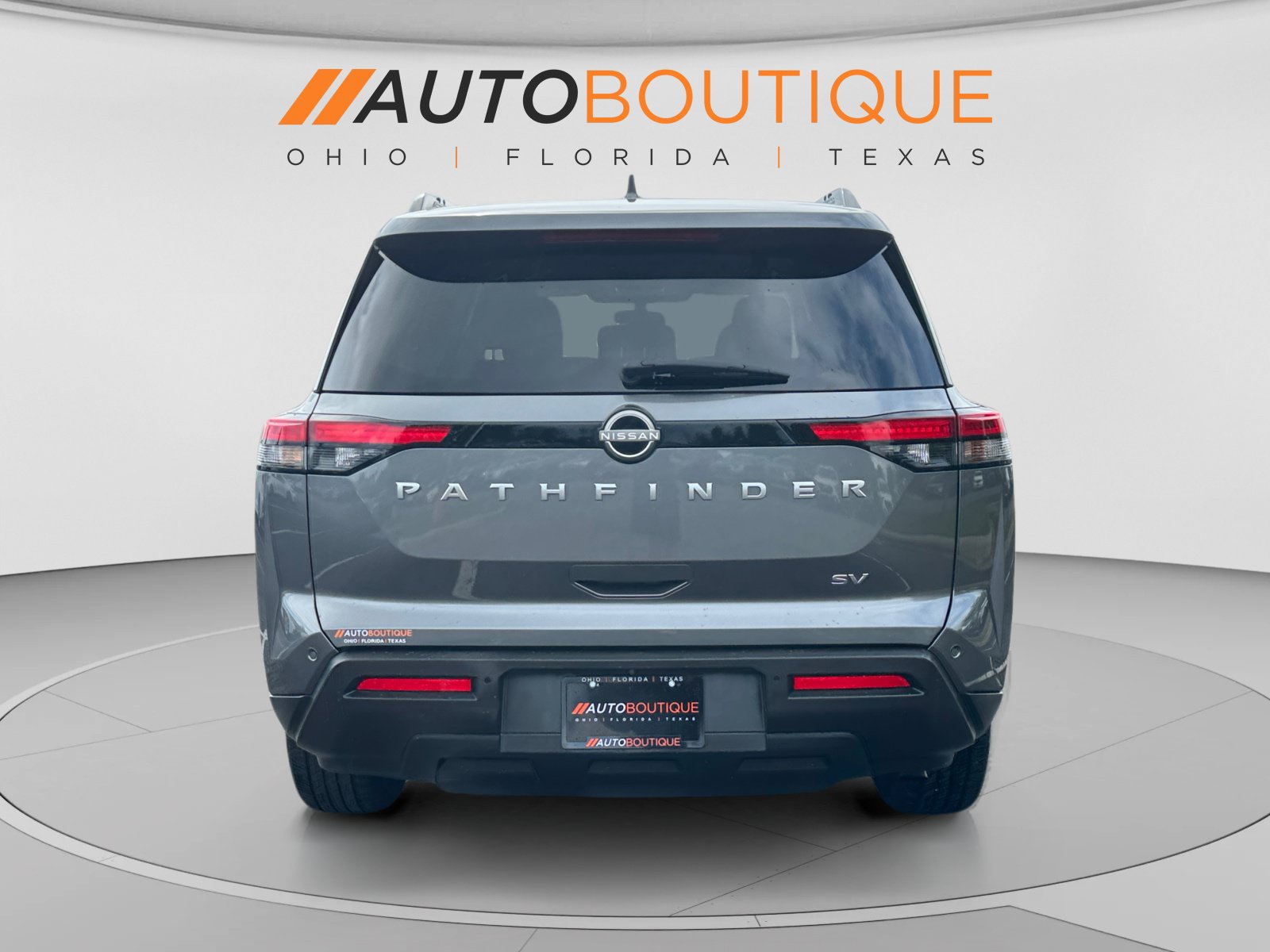 Used 2024 Nissan Pathfinder SV FWD image 4