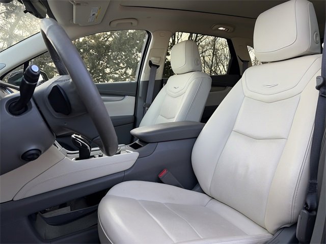 Certified 2024 Cadillac XT5 Premium Luxury w/ Technology Package image 18