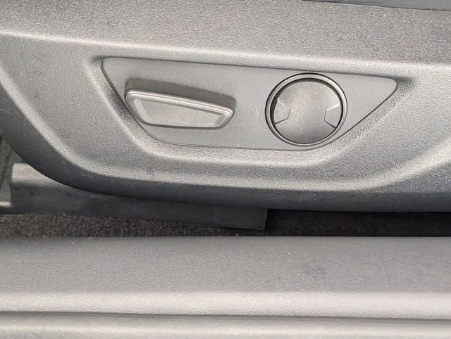 Used 2024 Ford Mustang GT Premium image 14