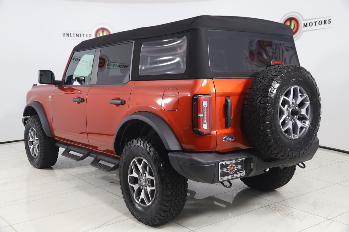 Used 2024 Ford Bronco Badlands AWD/4WD image 4