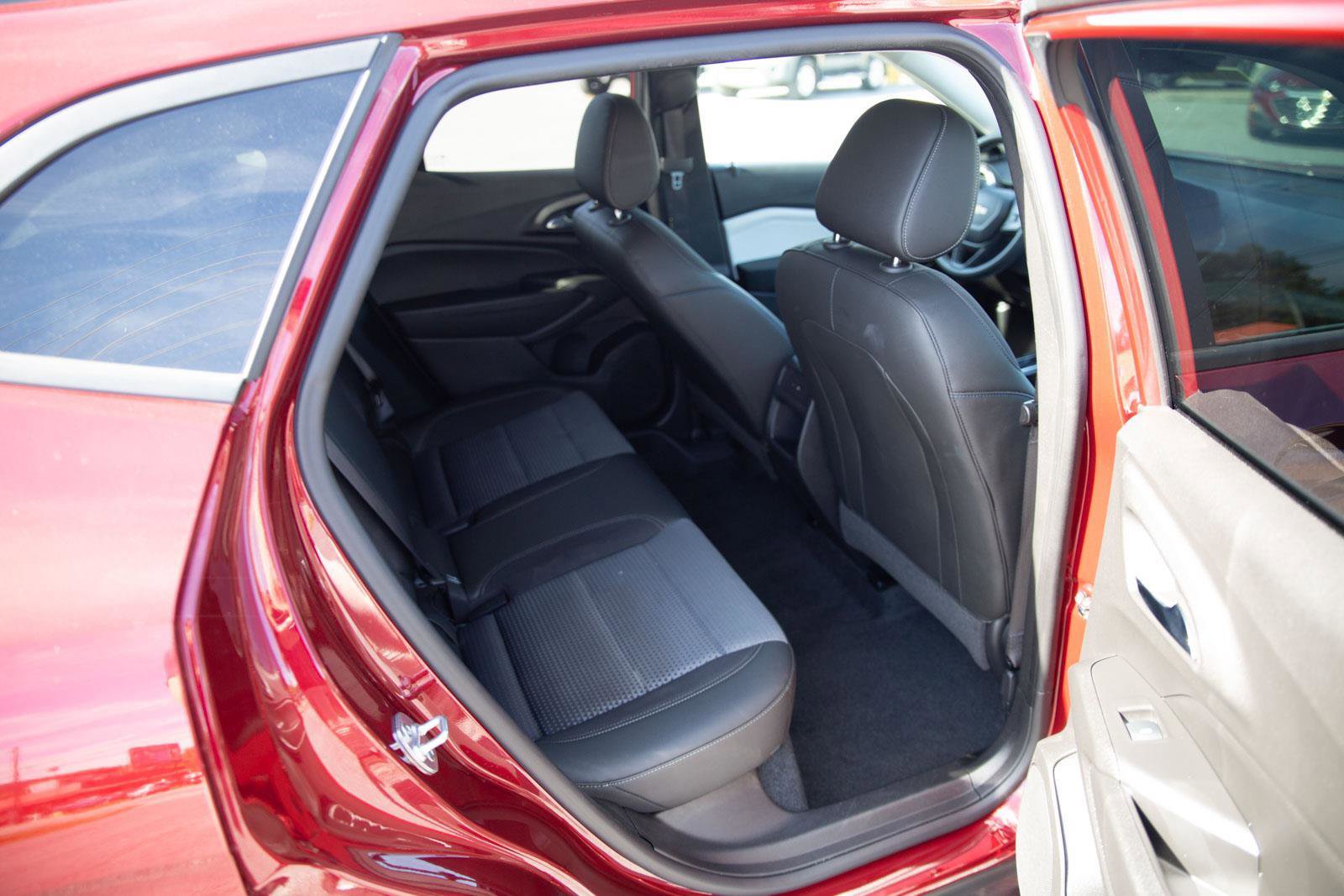 Certified 2024 Chevrolet Trax LT image 21