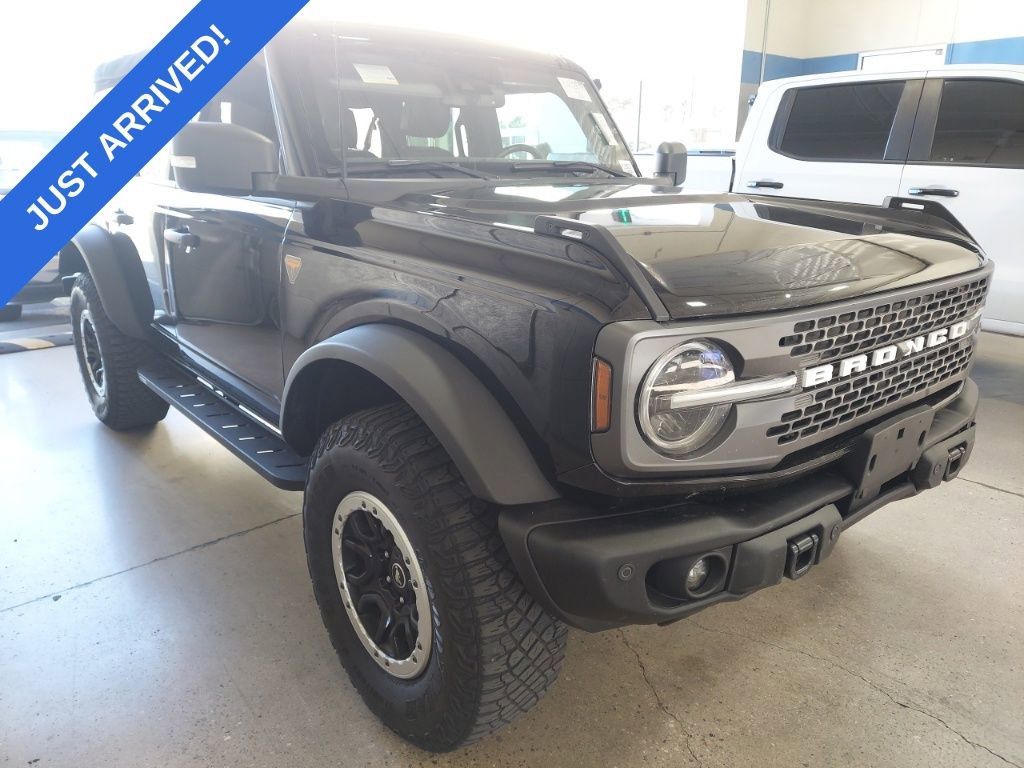 Used 2023 Ford Bronco Badlands w/ Sasquatch Package image 2