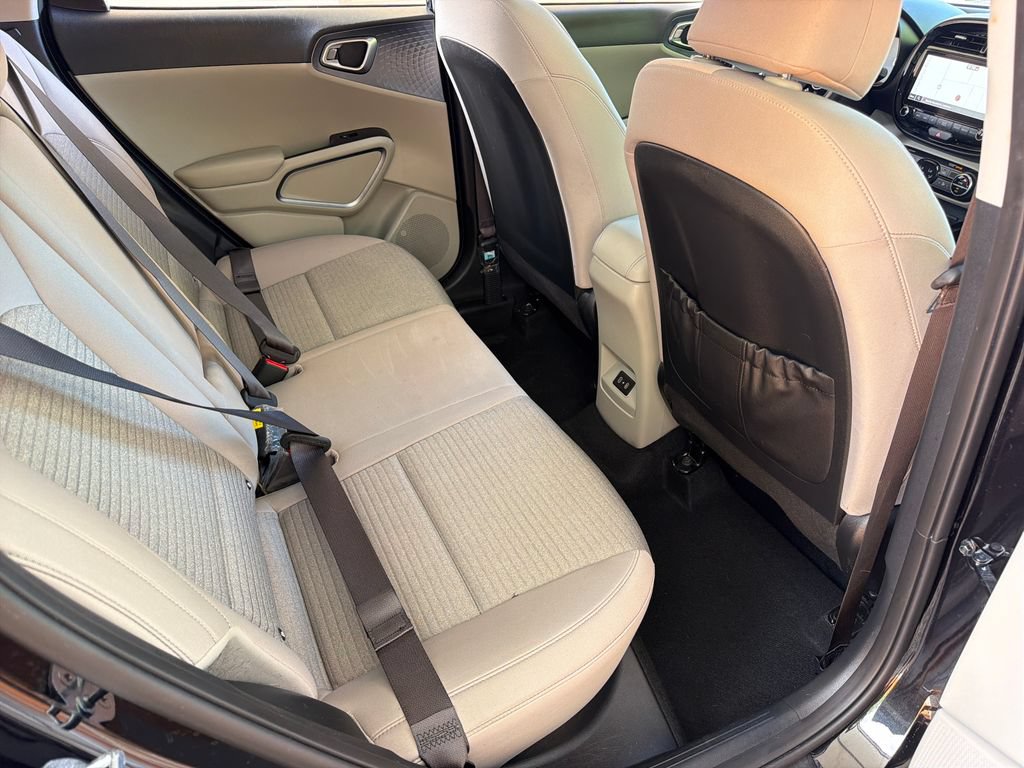 Used 2023 Kia Soul EX FWD image 33