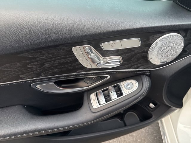 Used 2015 Mercedes-Benz C 300 4MATIC Sedan image 17