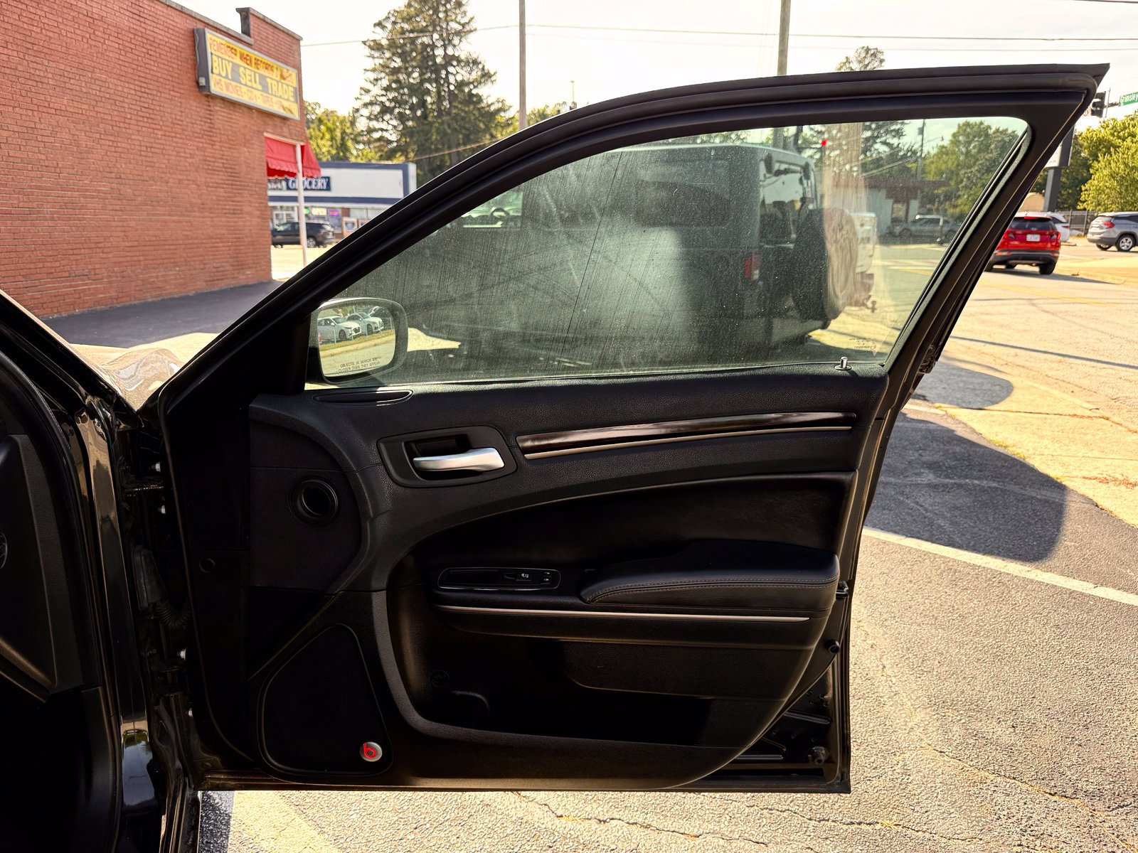 Used 2016 Chrysler 300 S RWD image 28