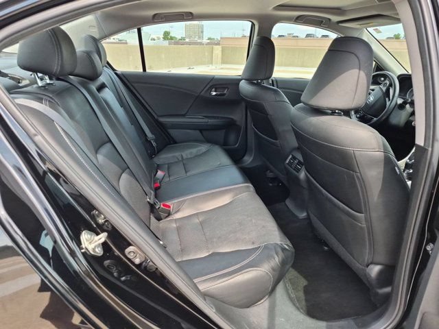 Used 2016 Honda Accord EX-L image 18