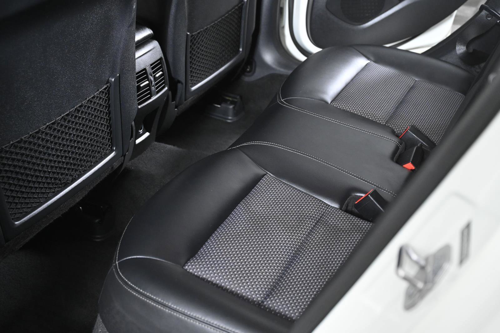 Used 2019 INFINITI QX30 Premium w/ Navigation Package image 26