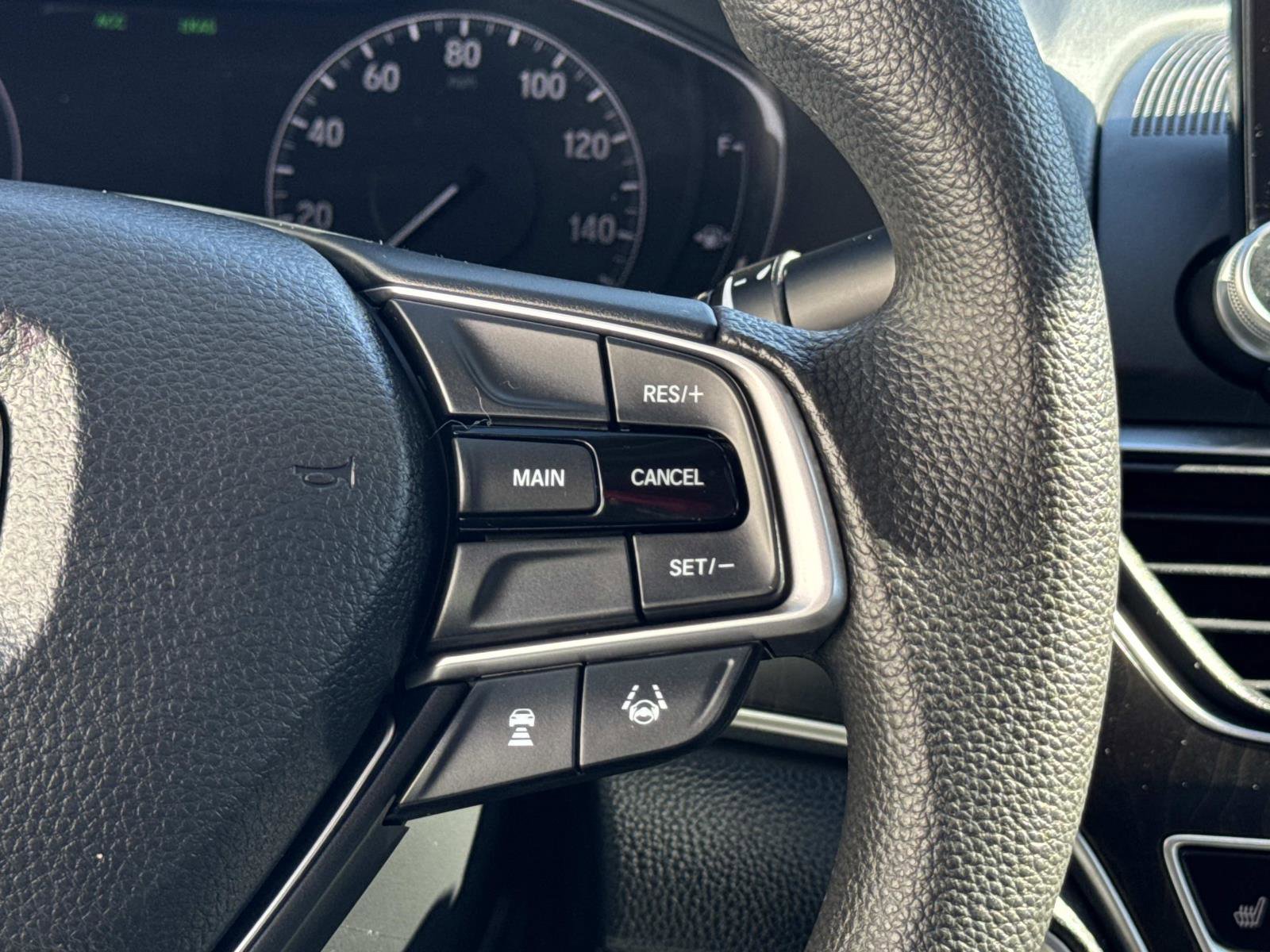 Used 2019 Honda Accord EX image 8