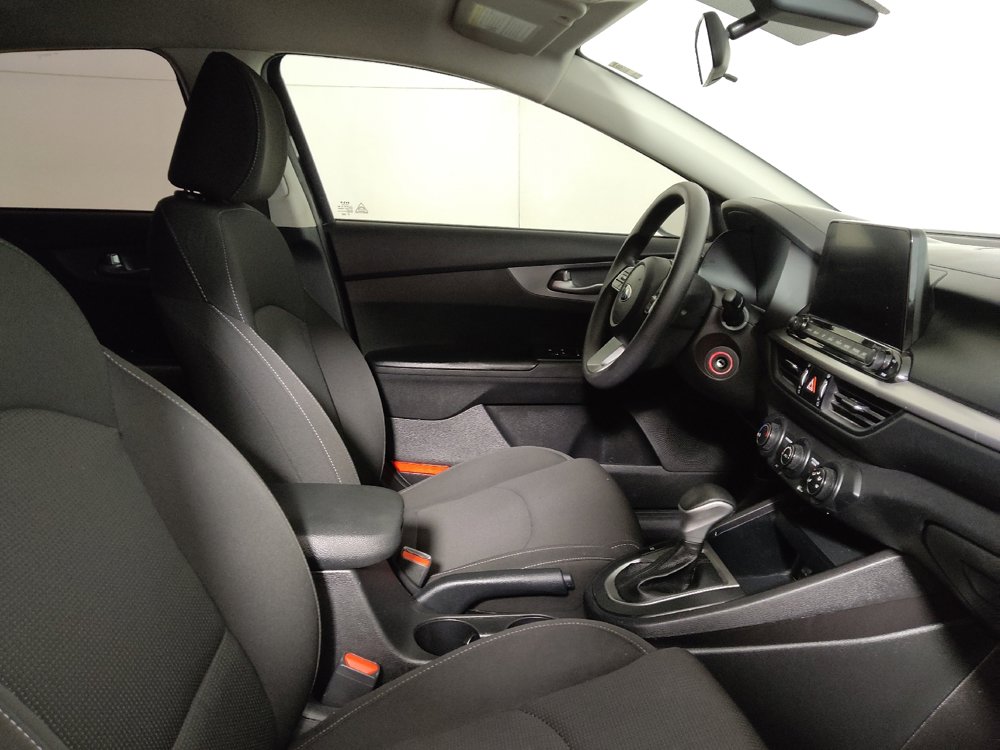 Used 2021 Kia Forte LXS image 21
