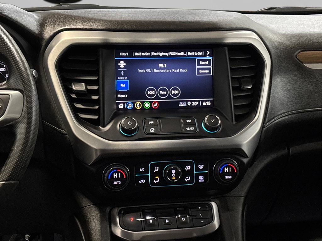 Used 2023 GMC Acadia SLE w/ Driver Convenience Package image 20