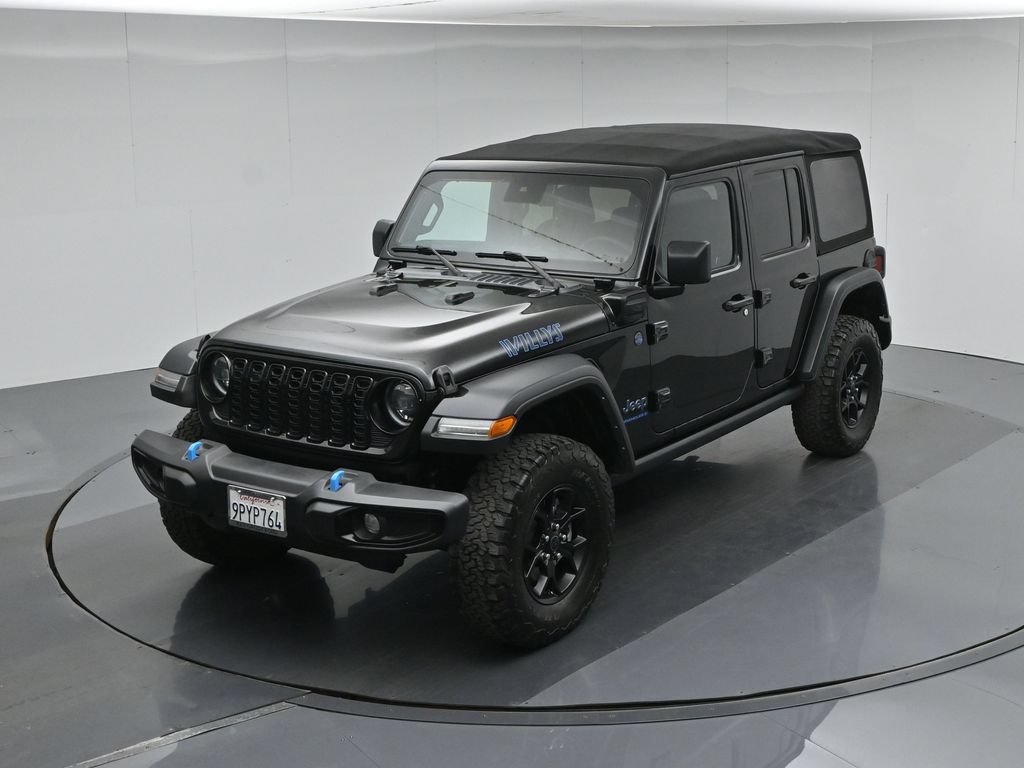 Used 2024 Jeep Wrangler Unlimited AWD/4WD image 38