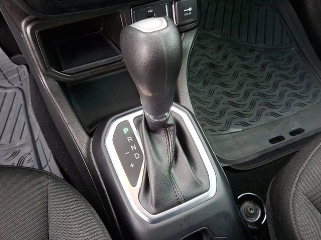 Used 2021 Jeep Renegade Sport image 11