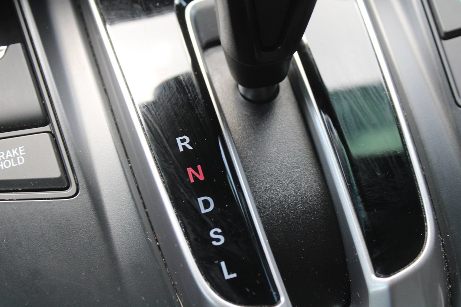 Used 2019 Honda CR-V EX image 34