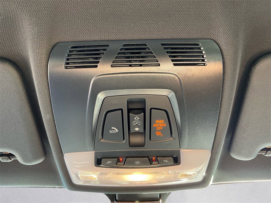 Used 2017 BMW X1 xDrive28i image 11