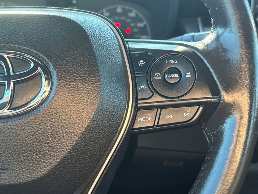 Used 2023 Toyota Corolla SE image 19