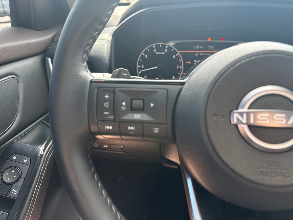 Used 2023 Nissan Rogue SV w/ SV Premium B Package AWD/4WD image 16