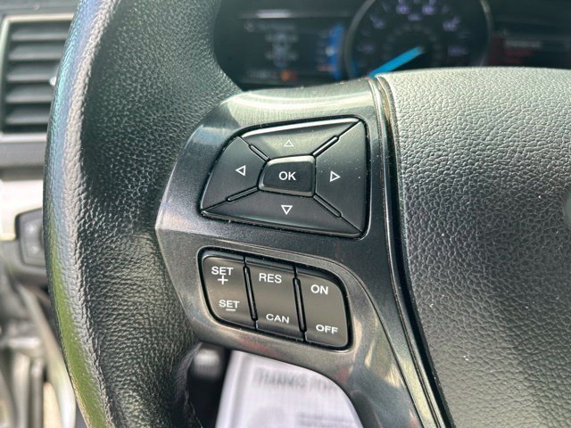 Used 2018 Ford Explorer XLT w/ Equipment Group 201A FWD image 17
