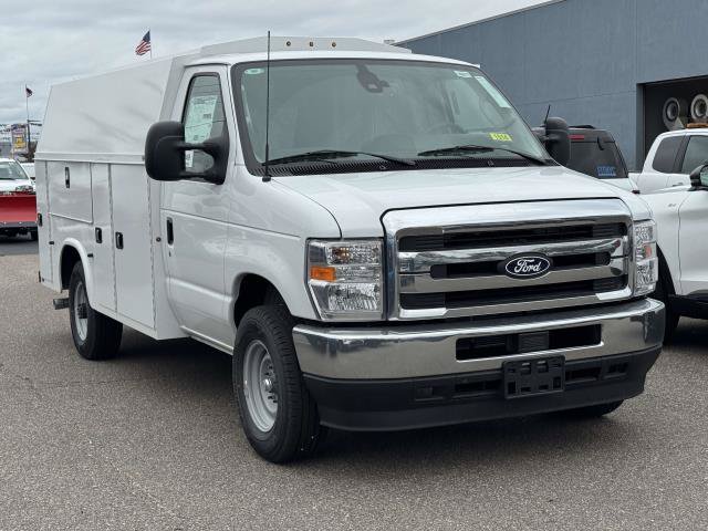 New 2026 Ford E-350 and Econoline 350 Super Duty w/ Power Equipment Group RWD image 2