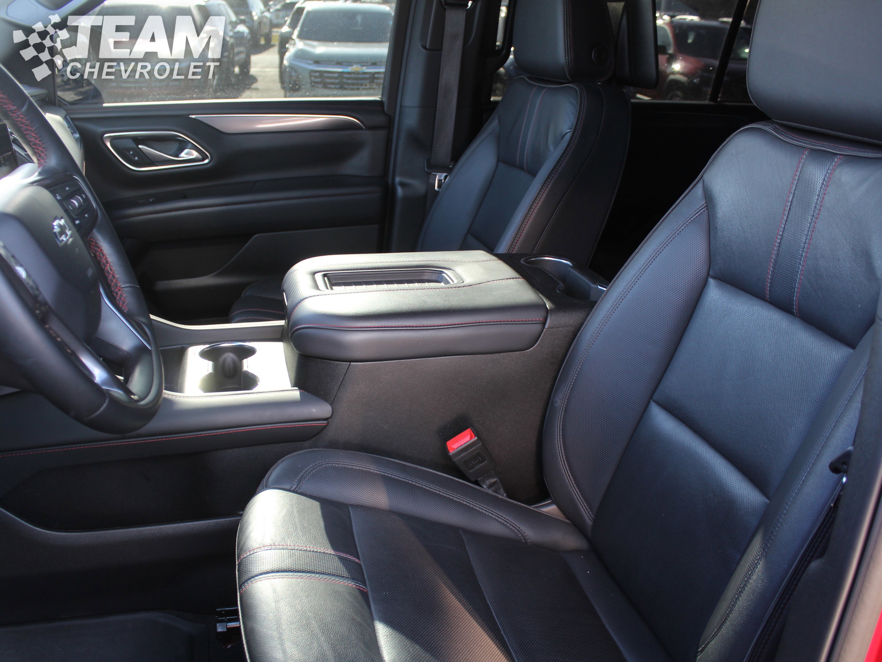 Certified 2024 Chevrolet Suburban RST w/ Luxury Package image 12