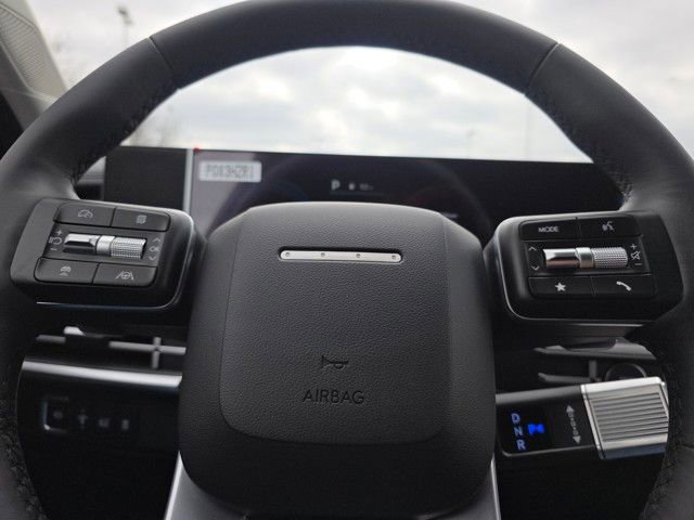 Used 2025 Hyundai Santa Fe SEL image 11