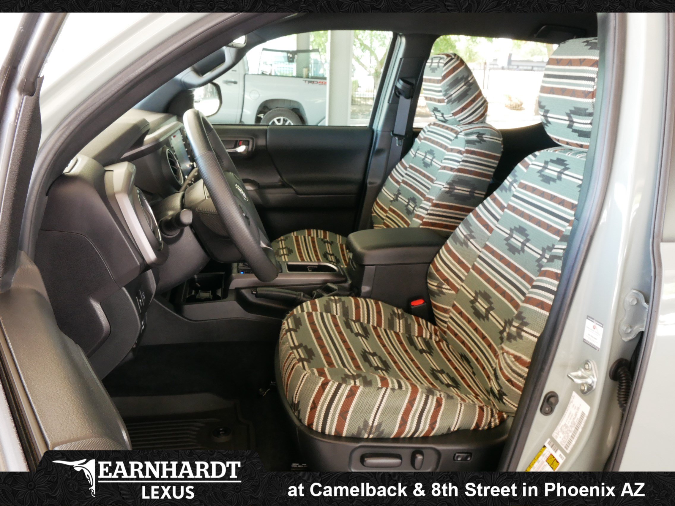 Used 2023 Toyota Tacoma TRD Sport w/ Advanced Technology Package AWD/4WD image 2