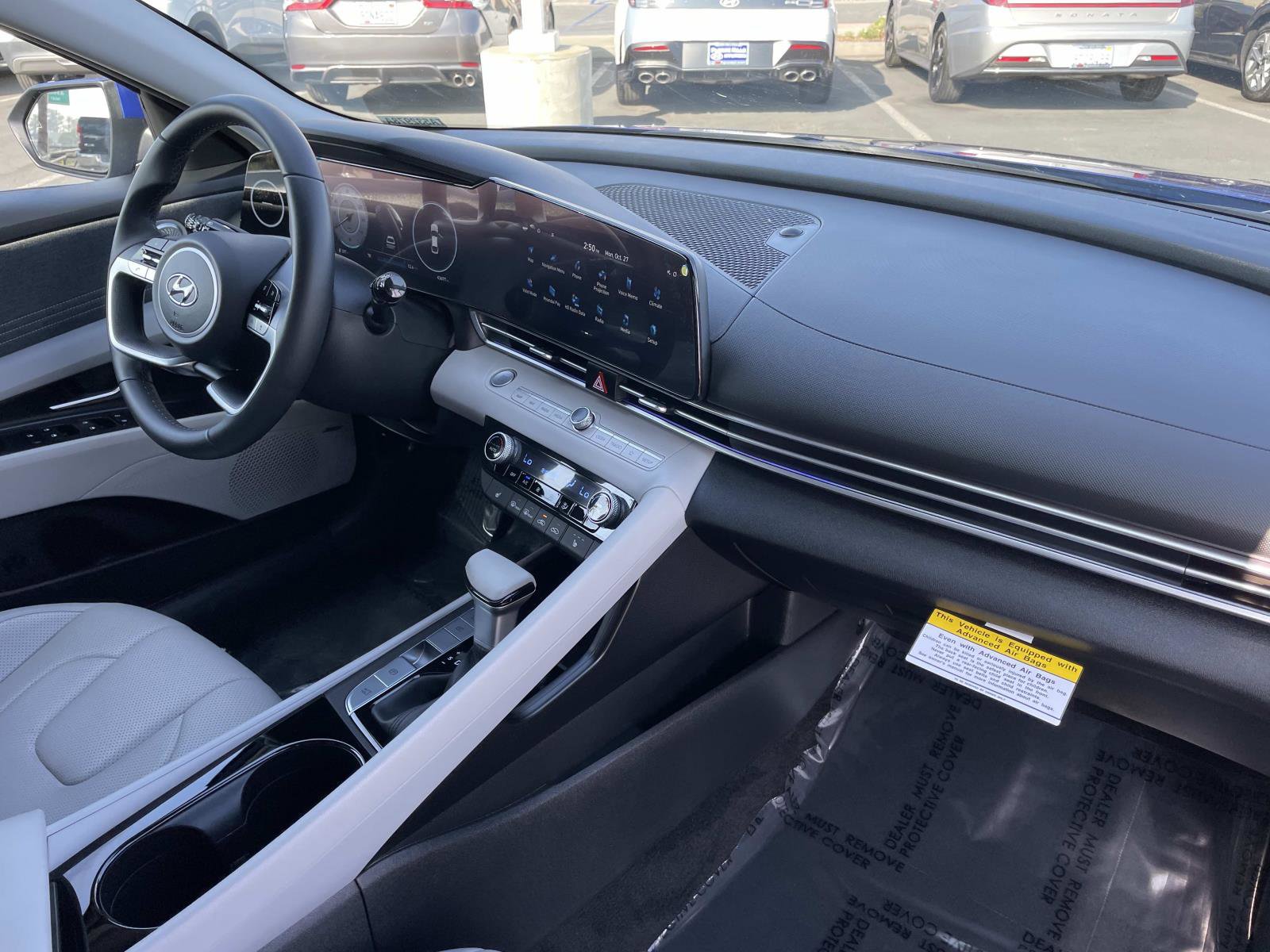 Certified 2023 Hyundai Elantra Limited image 29