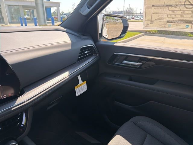 New 2026 Chevrolet Suburban LS image 27