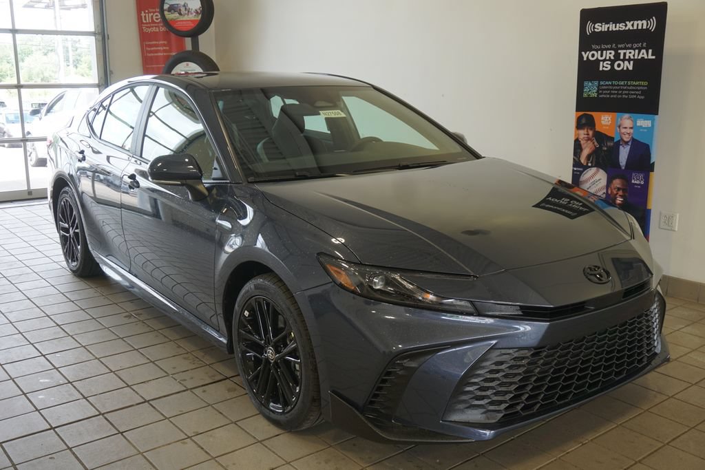 New 2026 Toyota Camry SE FWD image 2