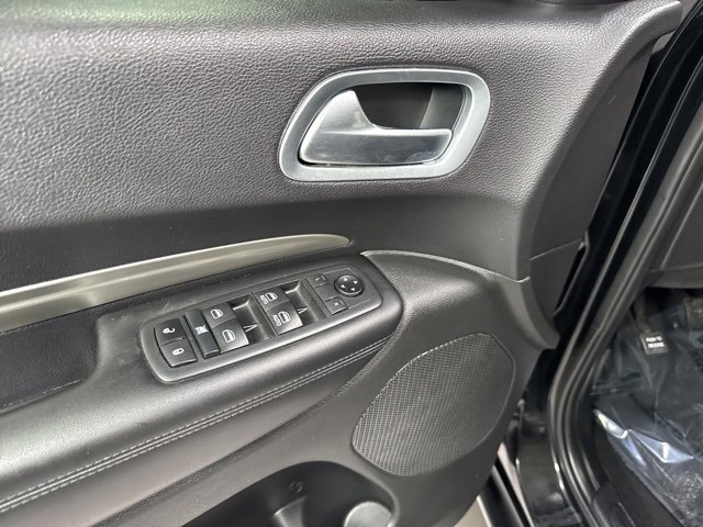 Used 2020 Dodge Durango SXT image 9