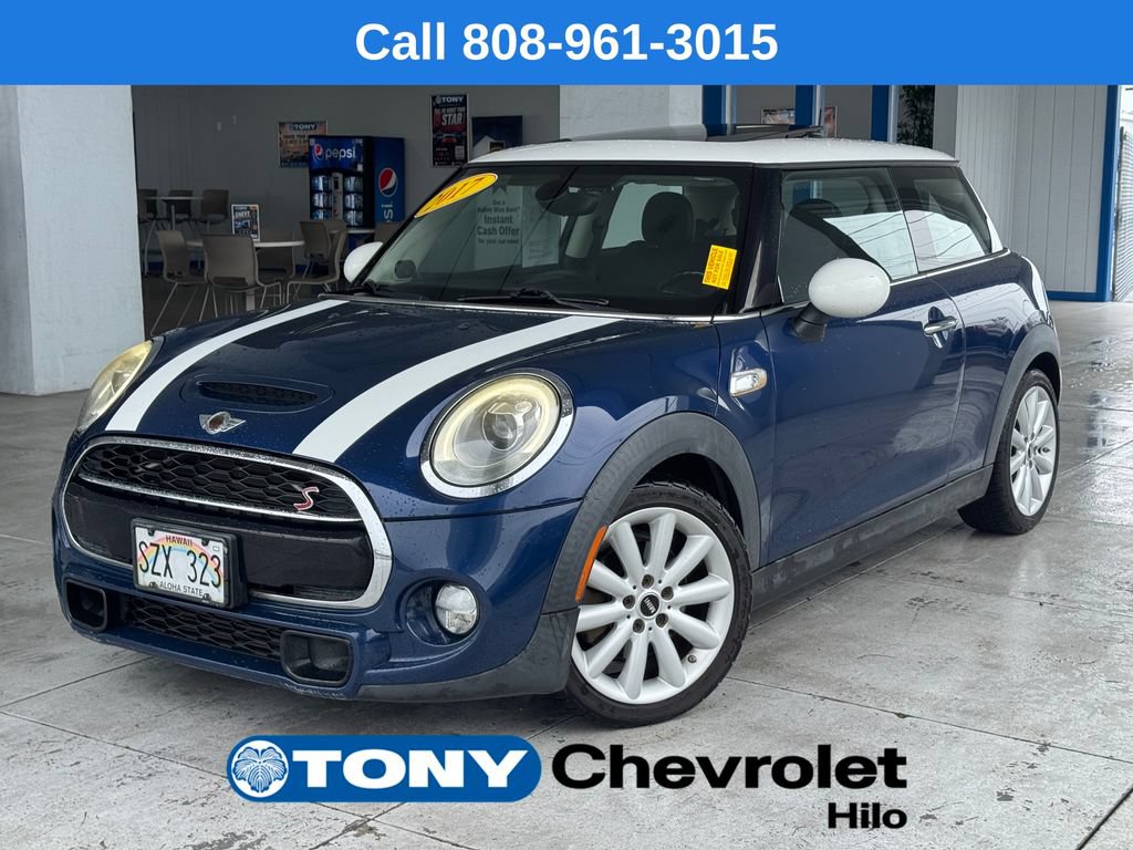 Used 2017 MINI Cooper S FWD image 1