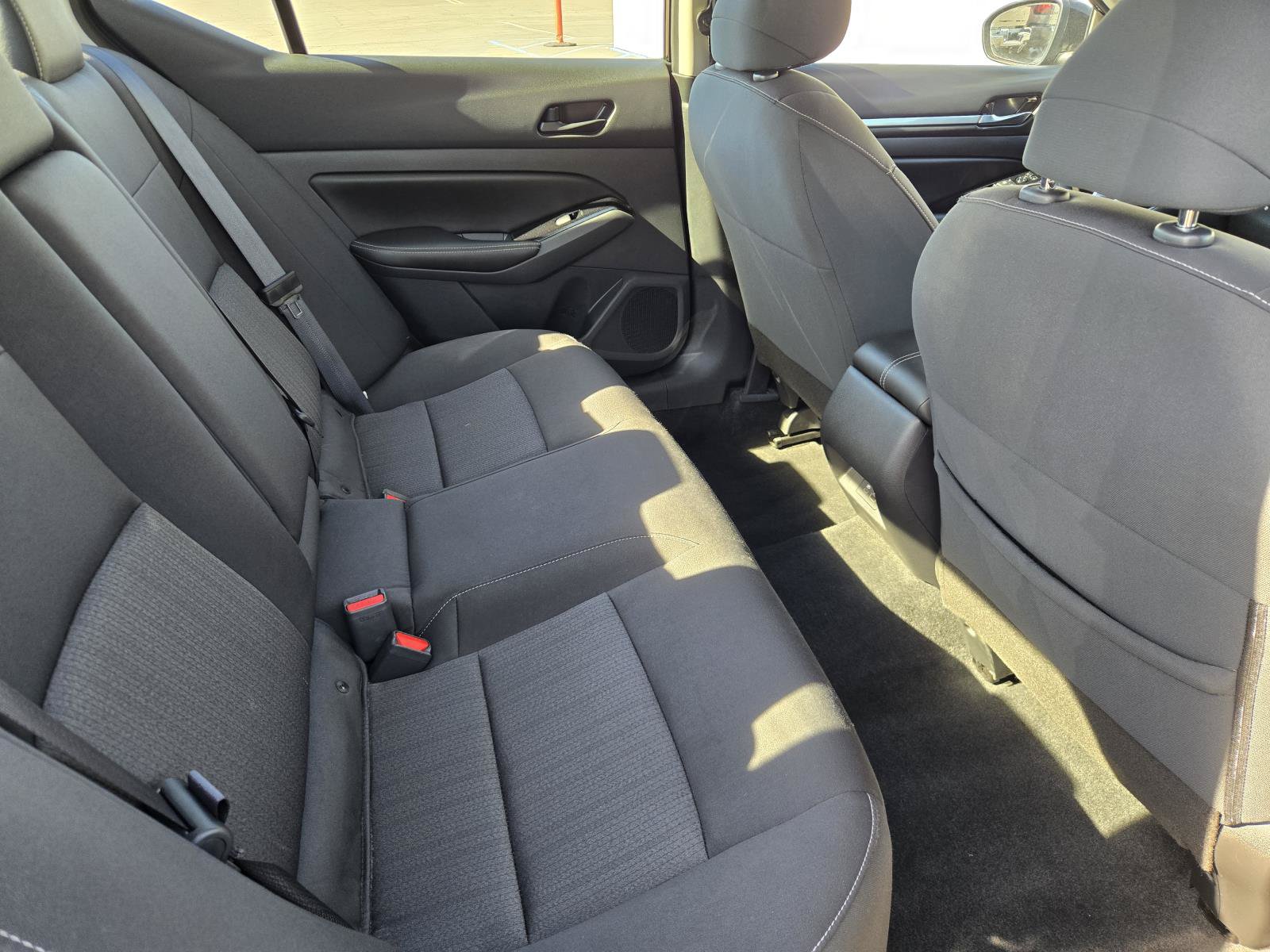 Used 2023 Nissan Altima 2.5 SV AWD/4WD image 29