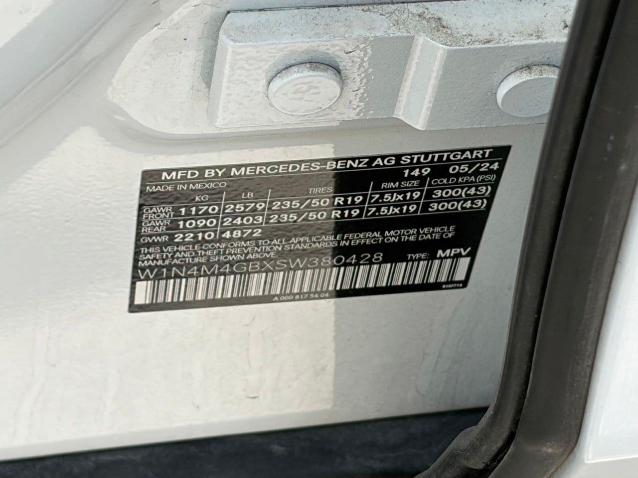 Used 2025 Mercedes-Benz GLB 250 image 13