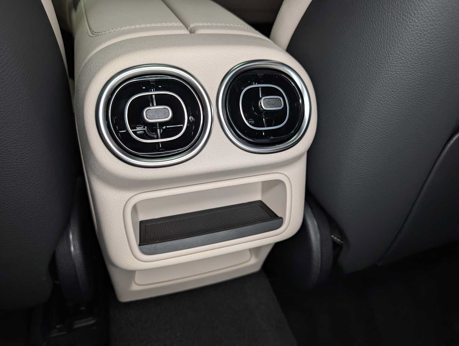 New 2026 Mercedes-Benz GLC 300 4MATIC image 16