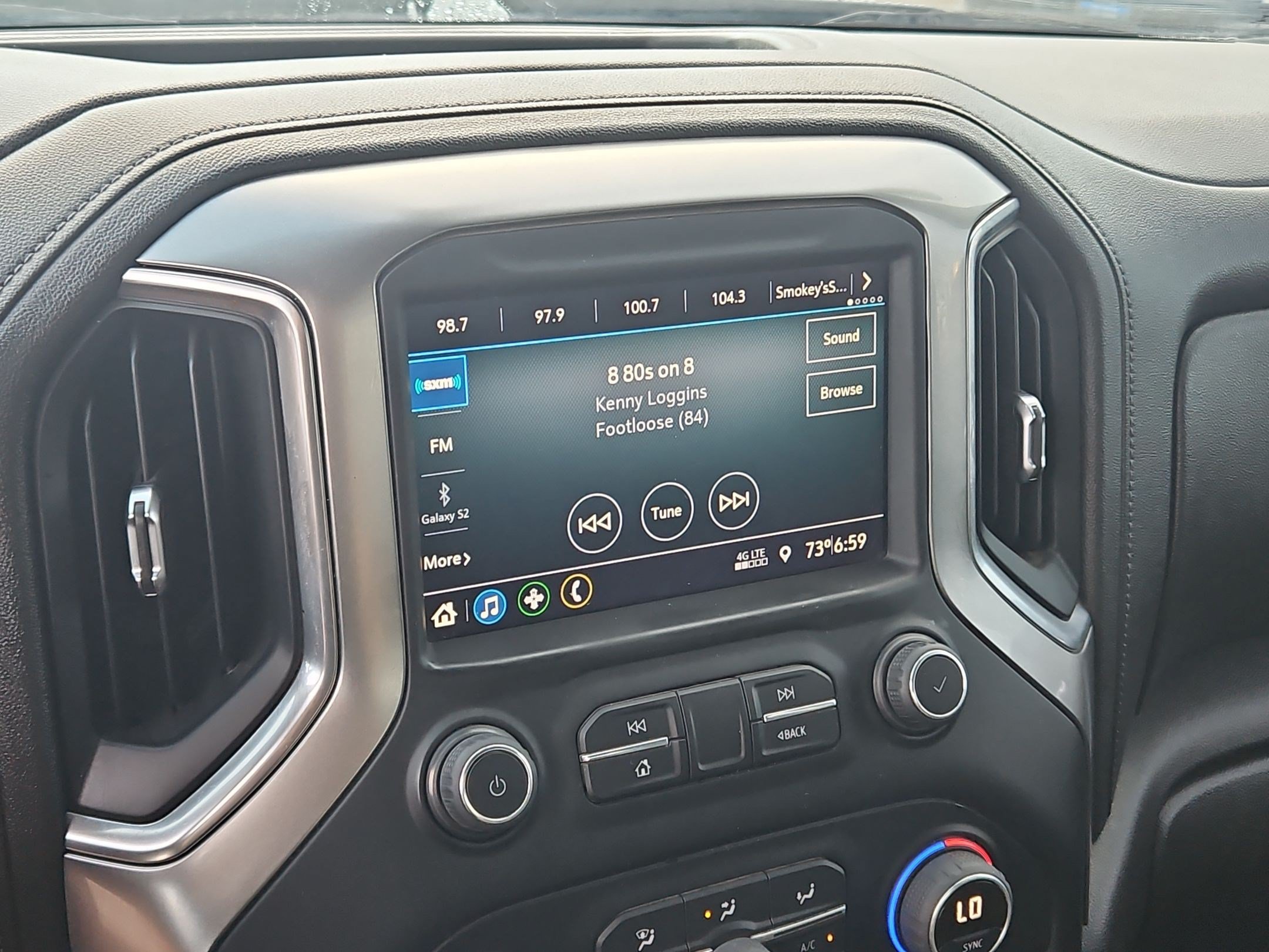 Certified 2022 Chevrolet Silverado 1500 LT RWD image 18