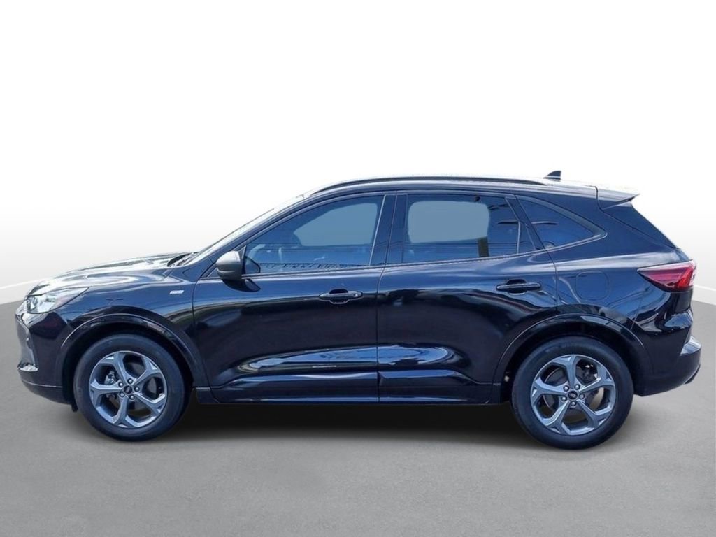 Used 2023 Ford Escape ST-Line w/ Tech Pack #1 image 5