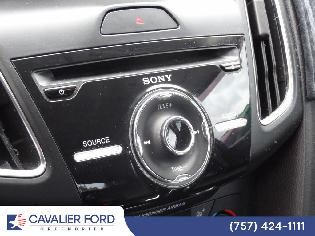 Used 2015 Ford Focus Titanium w/ Titanium Cold Weather Package FWD image 14