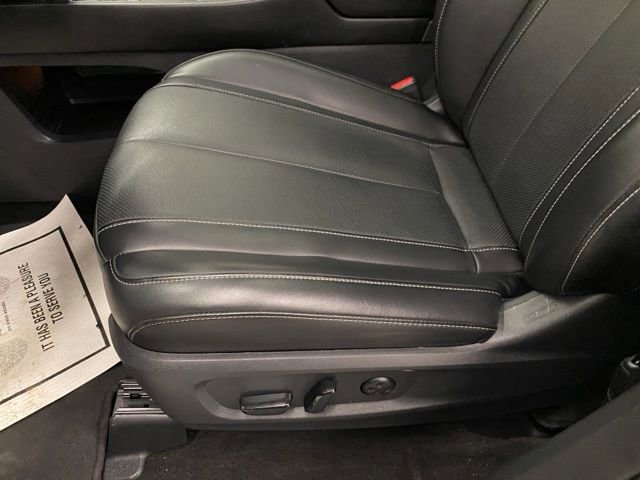 Used 2025 INFINITI QX60 Luxe AWD/4WD image 19