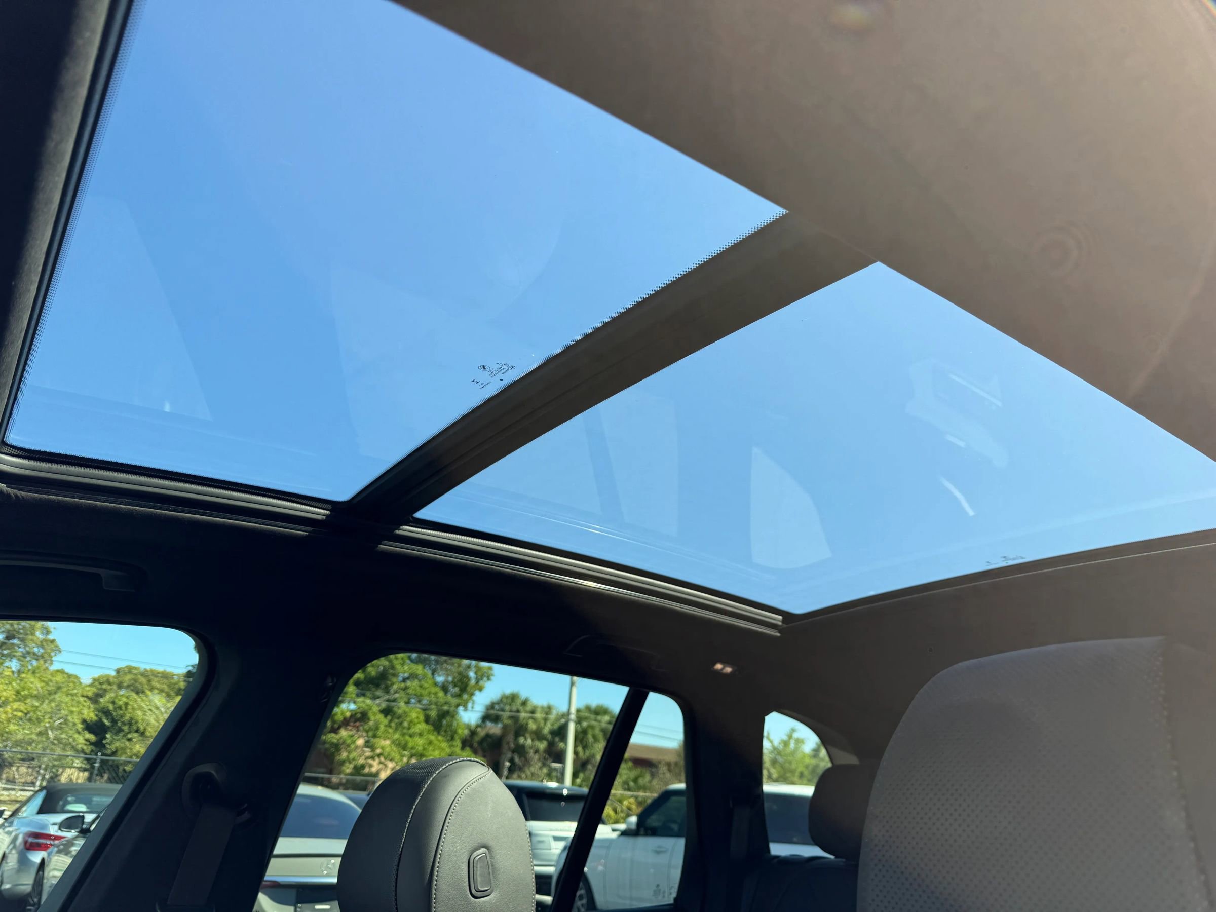 Used 2024 BMW X5 xDrive40i w/ M Sport Package image 41