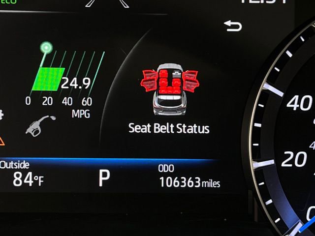 Used 2021 Toyota Highlander XLE image 18