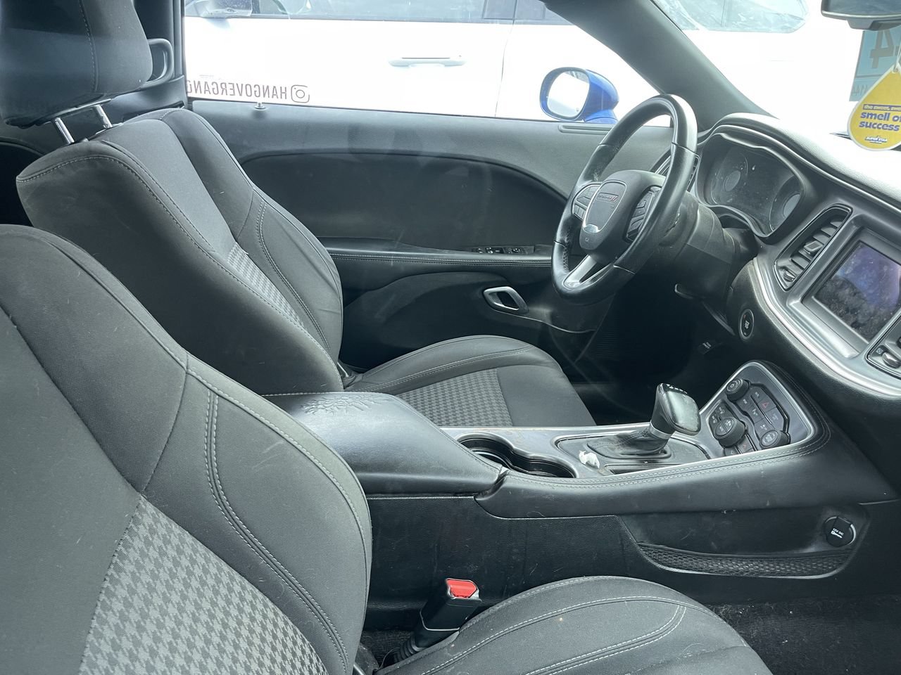 Used 2019 Dodge Challenger SXT w/ Driver Convenience Group RWD image 8