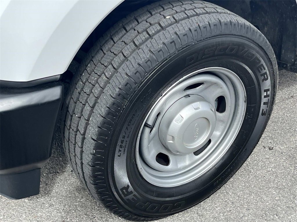 Used 2021 Ford F350 XL w/ Power Equipment Group image 8