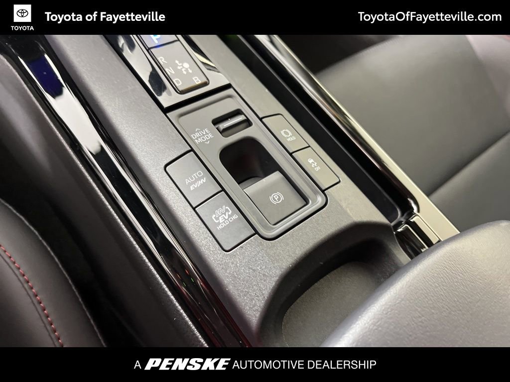 Used 2024 Toyota Prius Prime XSE Premium image 35