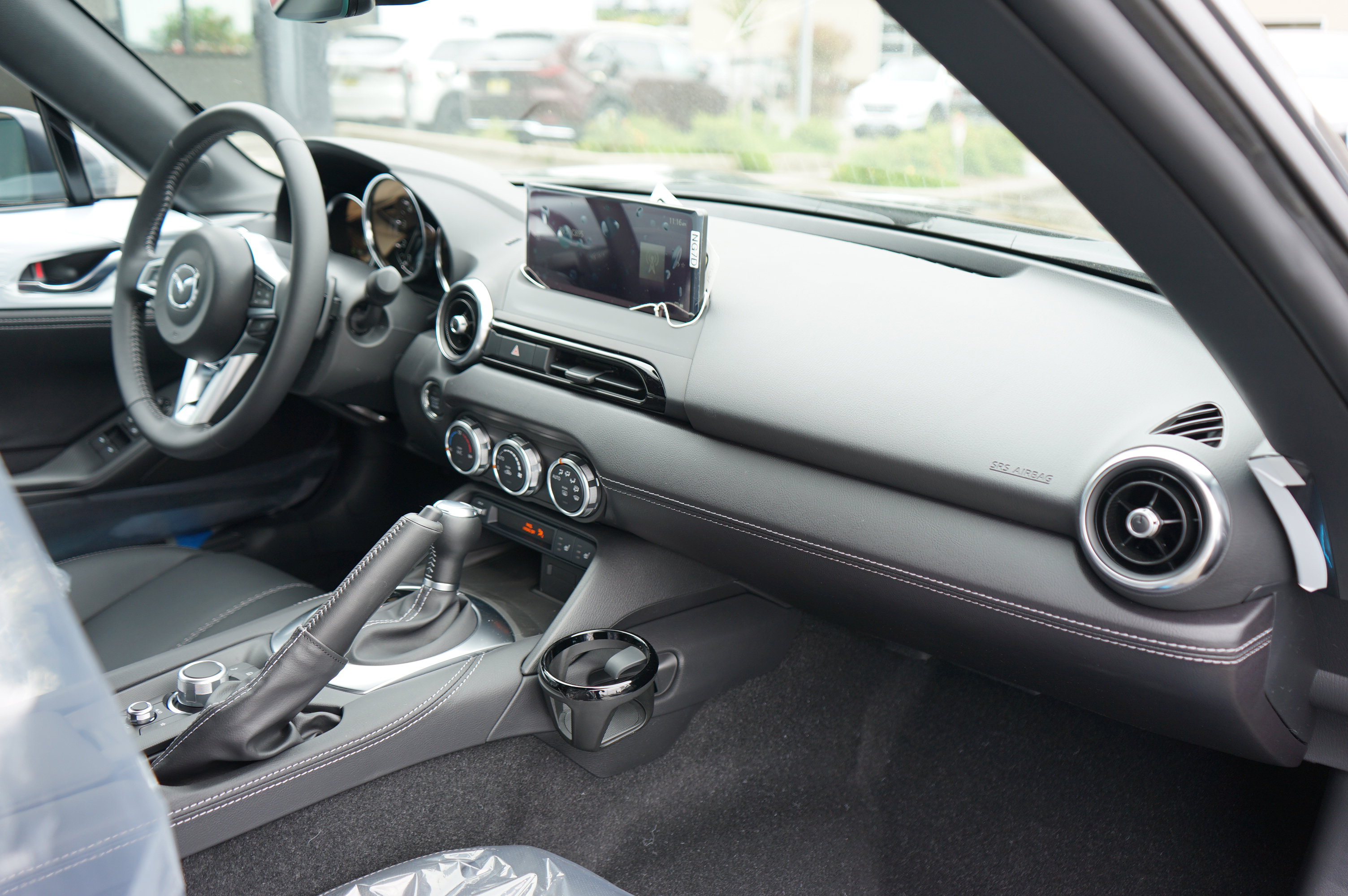 New 2025 MAZDA MX-5 Miata RF Grand Touring w/ Weather Package image 9