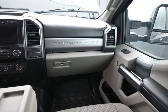 Used 2021 Ford F350 XLT w/ XLT Premium Package image 76
