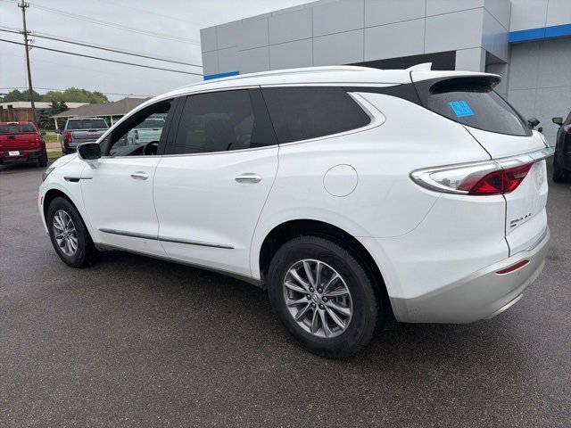Used 2024 Buick Enclave Premium image 21